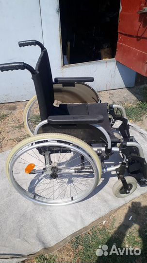 Коляска инвалидная