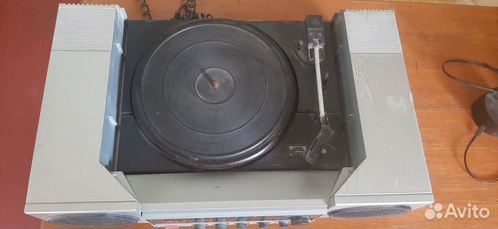 Проигрыватель винила СССР