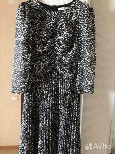 Платье новое