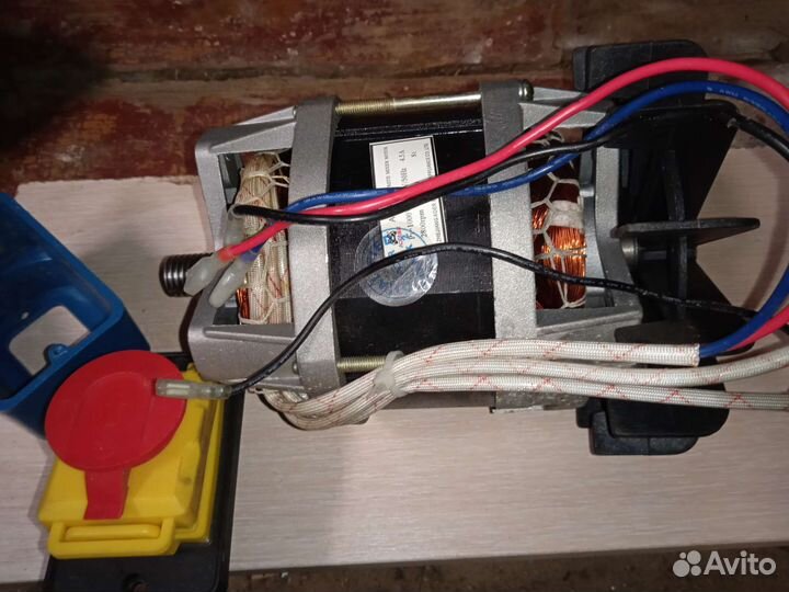 Двигатель для бетономешалки