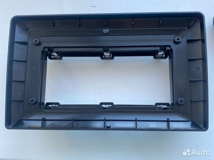 Рамка для 2 din магнитолы teyes 10 volkswagen