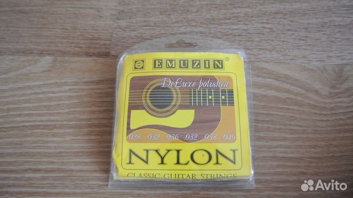 Гитара, чехол, струны