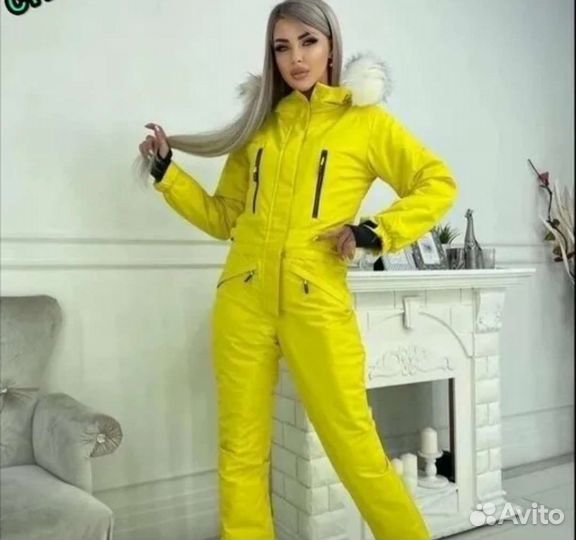 Комбинезон женский утепленный