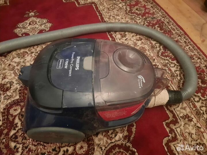 Пылесос philips