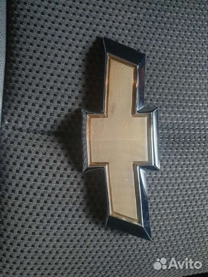 Эмблема chevrolet