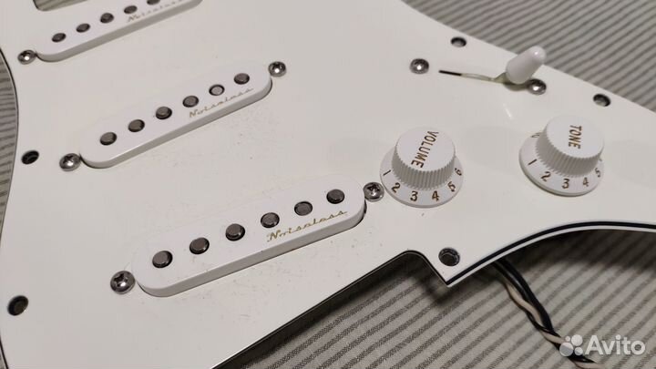 Fender Clapton Vintage Noiseless Strat Pickguard