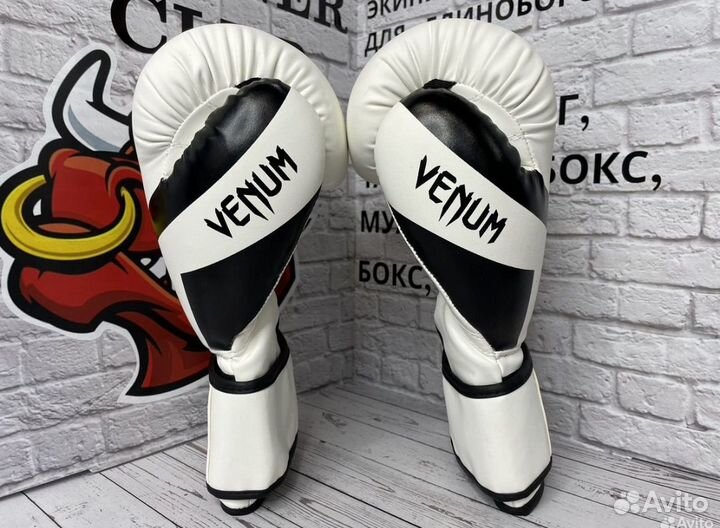 Боксерский шлем детский venum