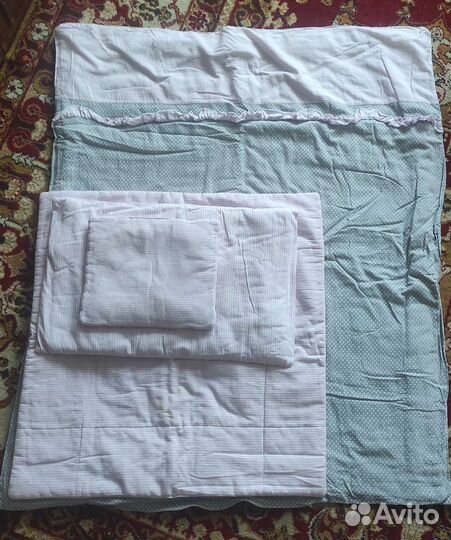 Комплект в детскую кроватку