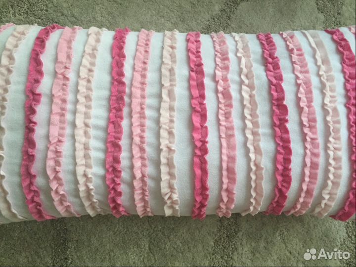 Набор покрывало, 3 подушки, юбка для кровати, все