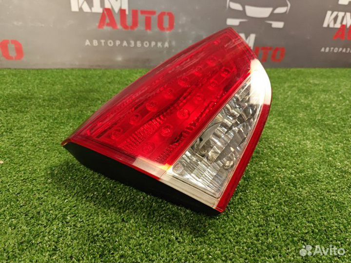 Фонарь задний левый в крышку багажника Hyundai