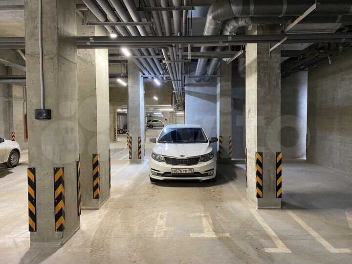 Машиноместо, 23 м²