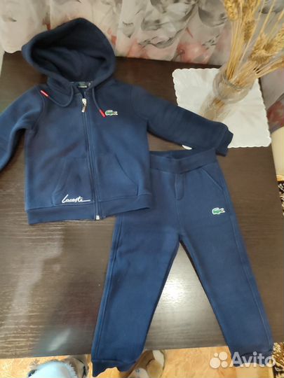 Продам пакетом детские вещи