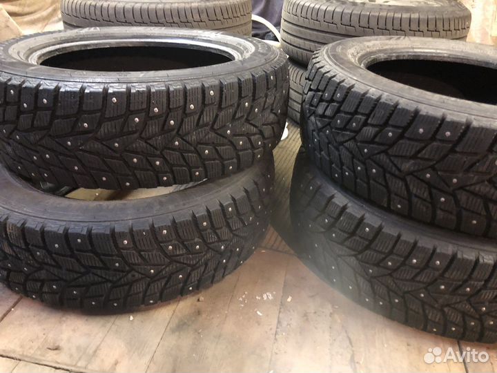 Dunlop Grandtrek Ice 02 225/60 R18 104T