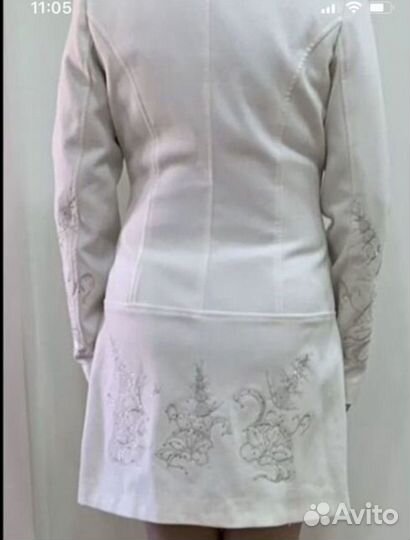 Стильное белое фирменное пальто Cinema Donna.Italy