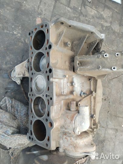 Низ мотора ауди 100 с3 5ти целинровый