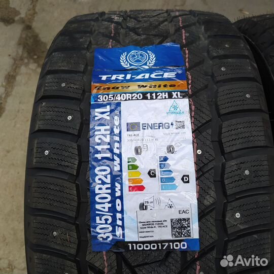 Tri Ace Snow White II 275/45 R20 и 305/40 R20 112H
