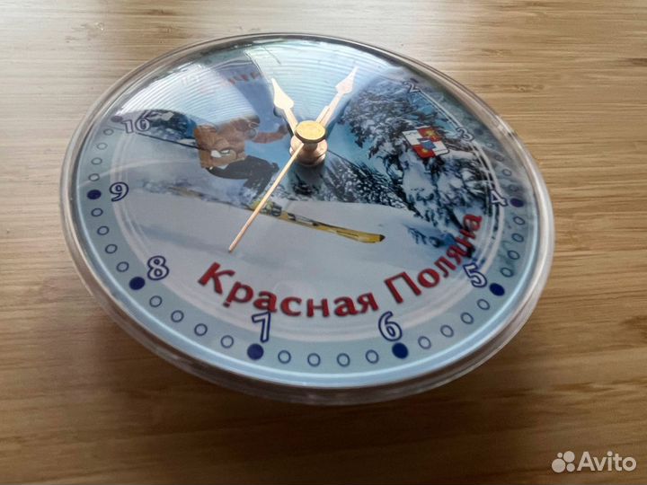 Часы-магнит на холодильник