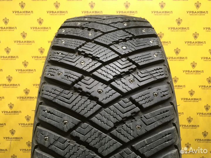 Goodyear Ultragrip Ice Arctic 215/55 R17 98T