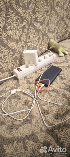 Зарядка для ноутбука