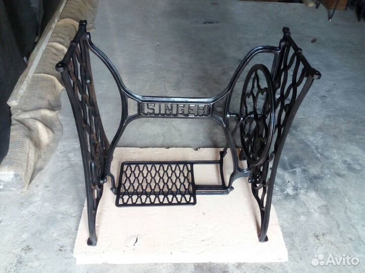 Станина чугунная Singer