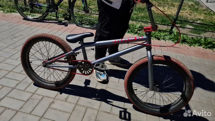 Трюковой велосипед bmx бу