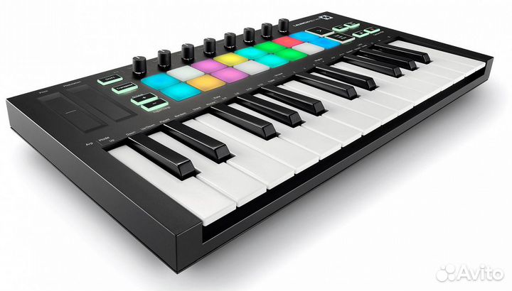 Миди-клавиатура, 25 кл Novation Launchkey 25 MK3