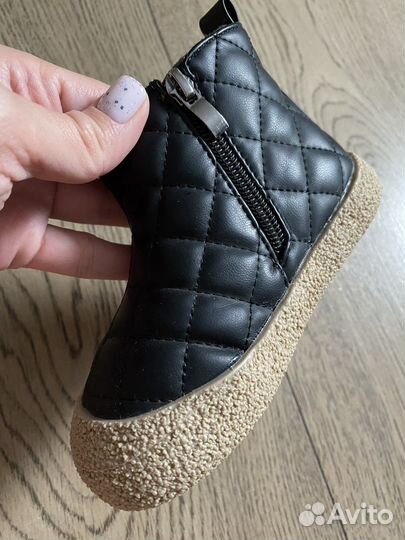 Осенние ботинки на мальчика/девочку демисезон 22 р