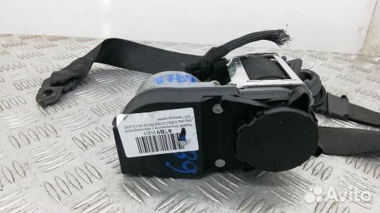 Ремень безопасности с пиропатроном сиденья передне