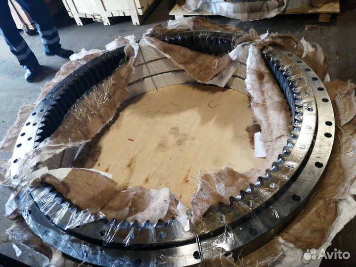 Опорно поворотный круг Doosan DX+Solar 420