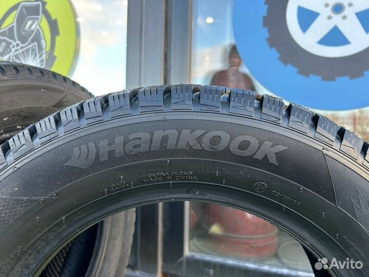 Hankook Winter I'Pike RS2 W429 215/55 R17 98T