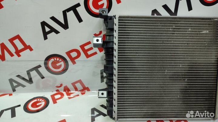 Радиатор Audi Q7 4L cjtc 02.05.2012
