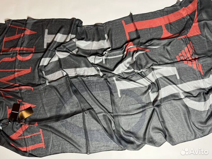 Emporio armani шарф (палантин) оригинал.Италия