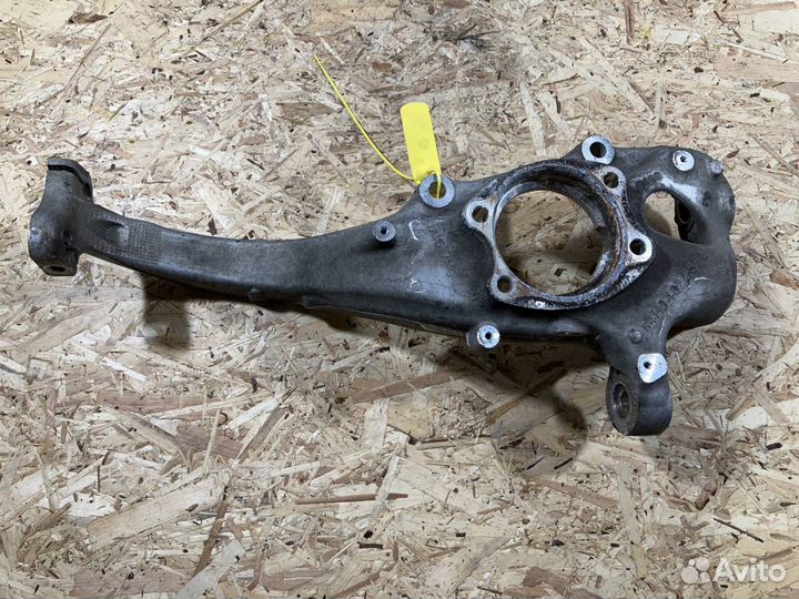 Кулак поворотный левый, Audi A8 D4/4H 2016