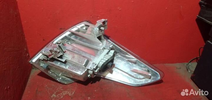 Ситроен С4 Пикассо фонарь левый Citroen Picasso