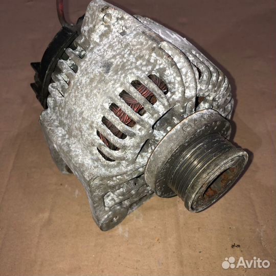 Генератор K4M 760 Renault 2542664D