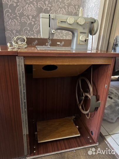 Швейная машинка подольск 142