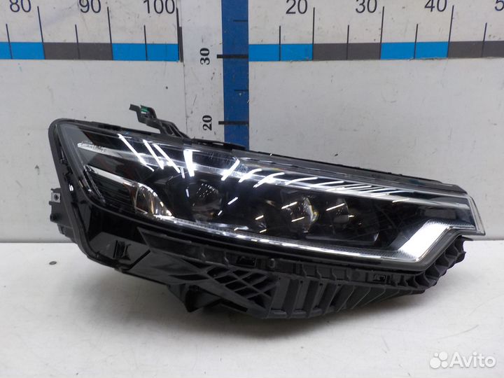 Фара правая Cadillac XT6