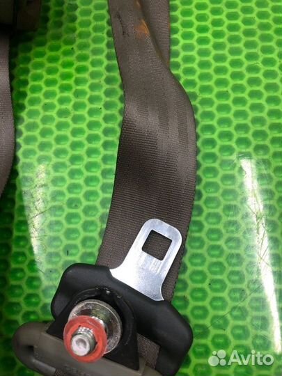 Ремень безопасности задний левый Kia Spectra седан