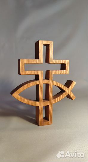 Крест с рыбкой Ихтис, высота 16.5см