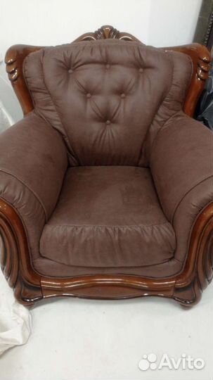 Услуги перетяжки мягкой мебели