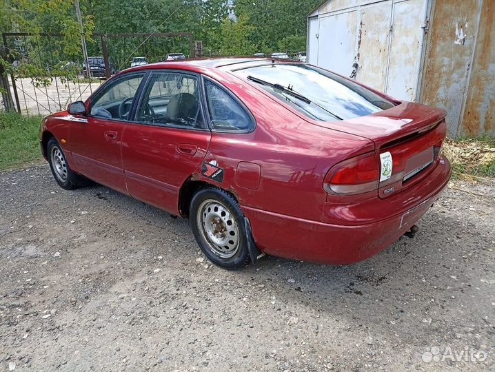 Mazda 626 1.8 МТ, 1993, 305 241 км