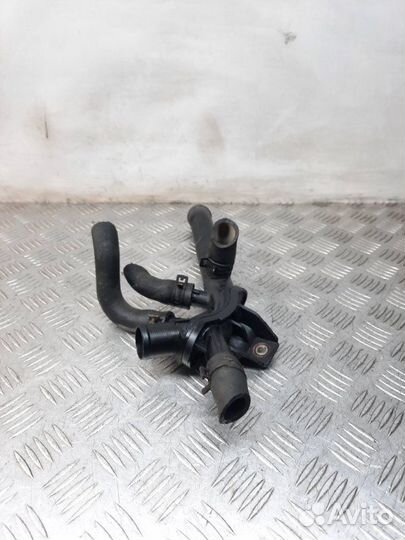 Трубка охлаждающей жидкости пластиковая Renault