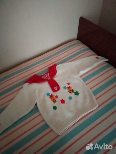 Свитерок на девочку