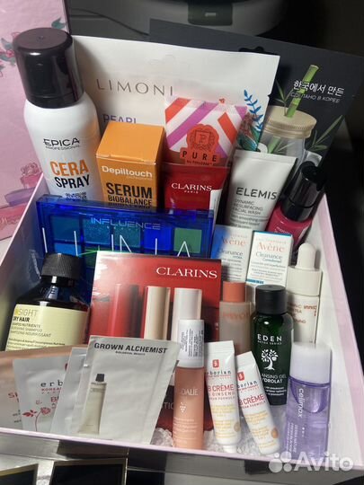 Подарочный бокс с косметикой