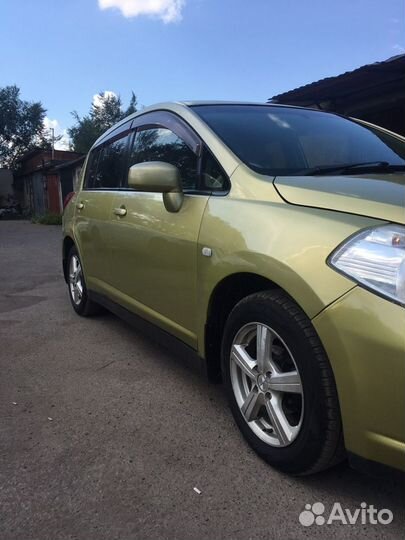 Nissan Tiida 1.5 AT, 2005, 243 000 км