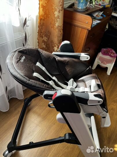 Кресло для кормления peg perego
