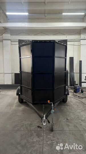 Прицеп коневоз