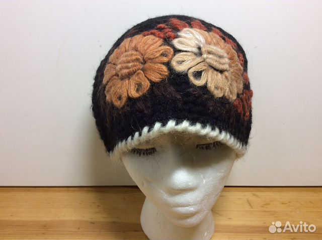 Авторская вязаная шапочка, размер 55-58, арт 214