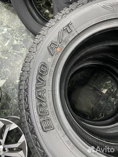 Maxxis Bravo AT-771 215/65 R16 98T