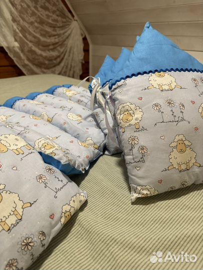 Бортики в кроватку